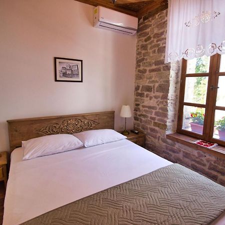4 Rooms Since 1950 Gjirokastra Kültér fotó