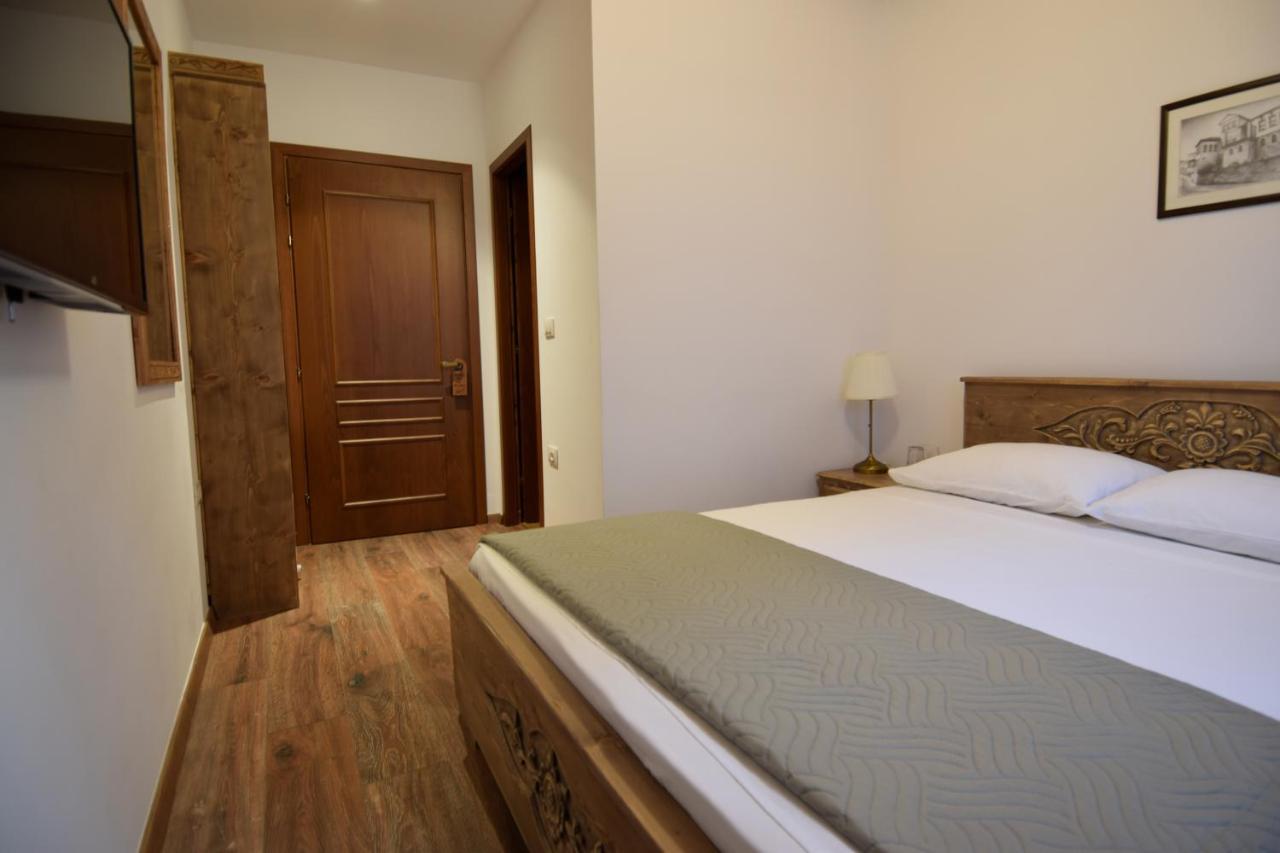4 Rooms Since 1950 Gjirokastra Kültér fotó