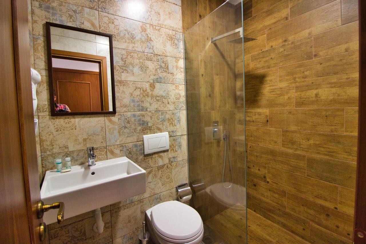 4 Rooms Since 1950 Gjirokastra Kültér fotó