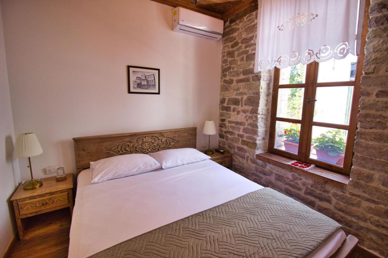 4 Rooms Since 1950 Gjirokastra Kültér fotó